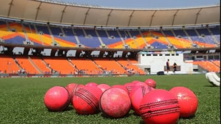 India vs England: पूर्व दिग्गजों ने की मोटेरा की पिच की आलोचना; फैंस ने कहा- पार्ट-टाइम गेंदबाज भी ले रहे हैं पांच विकेट हॉल